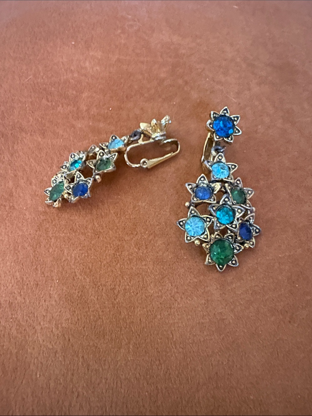 Vintage Gold-Tone Floral Cluster Drop Clip Earrings with Blue & Green Stones